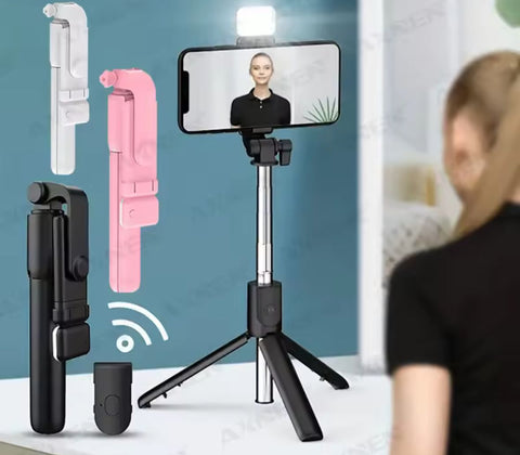 Image of Palo Selfie Tripode Con Bluetooh y Luz Led