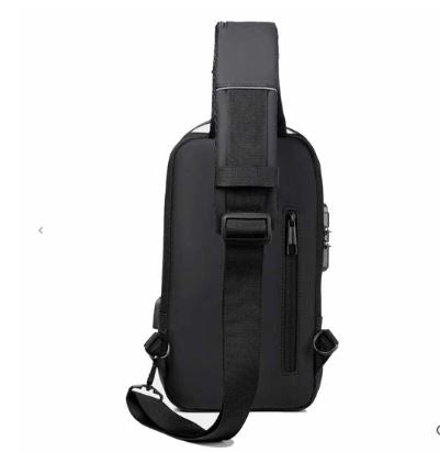 Image of Morral Antirrobo Impermeable con USB y Clave